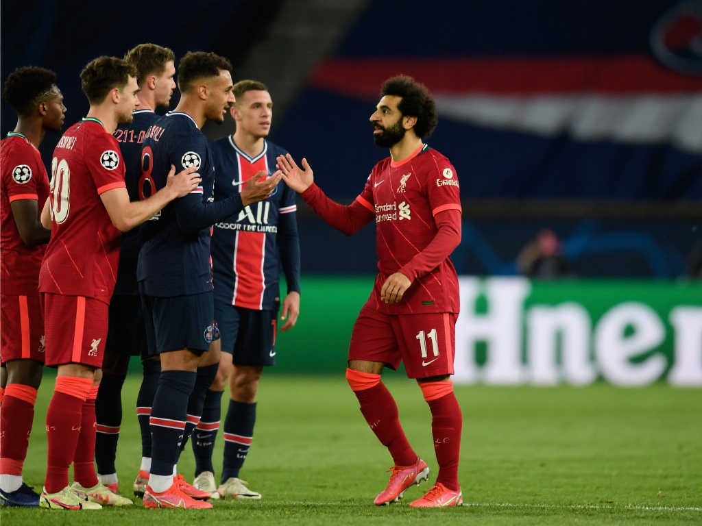 中的笑容和 中的笑容和